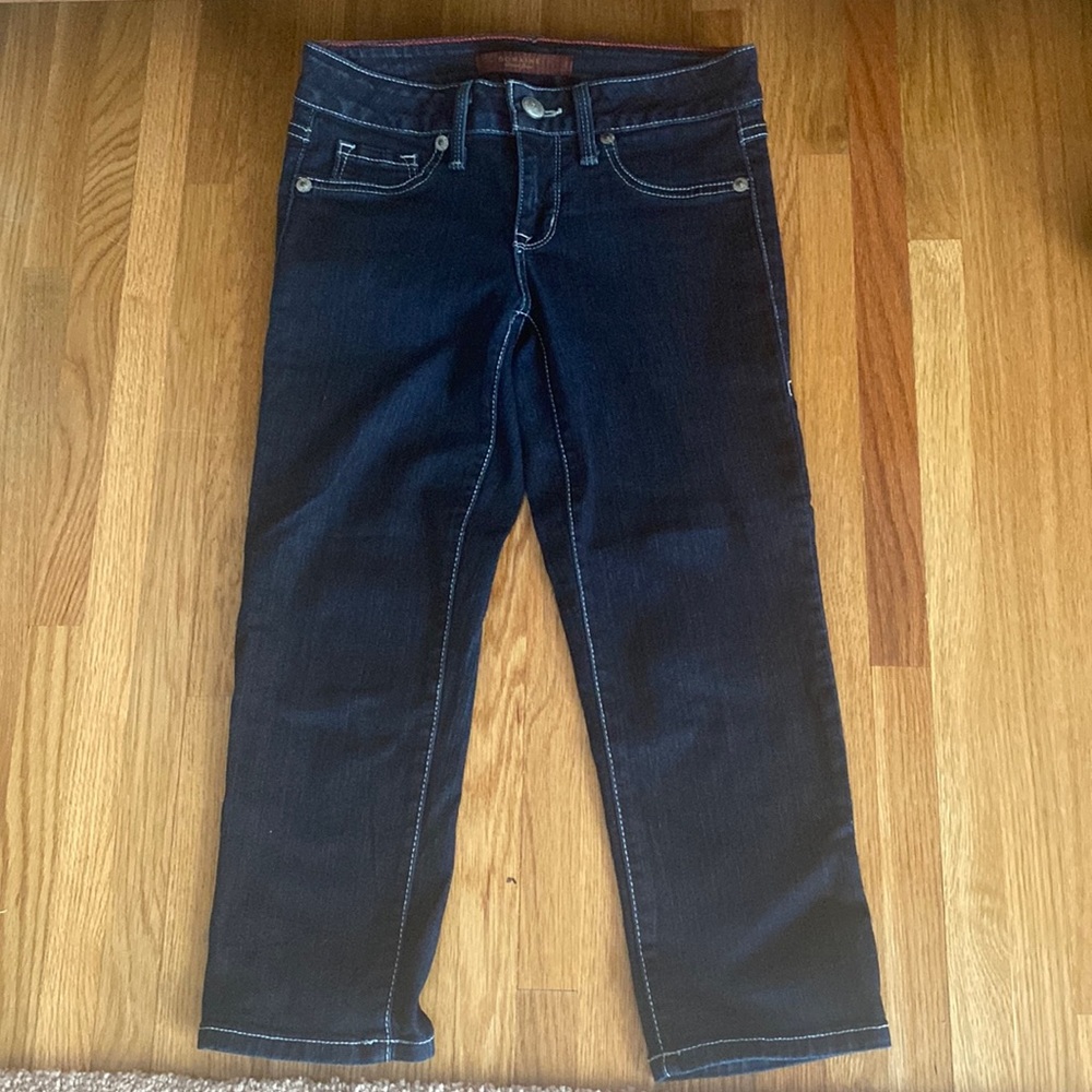 Junior denim capris